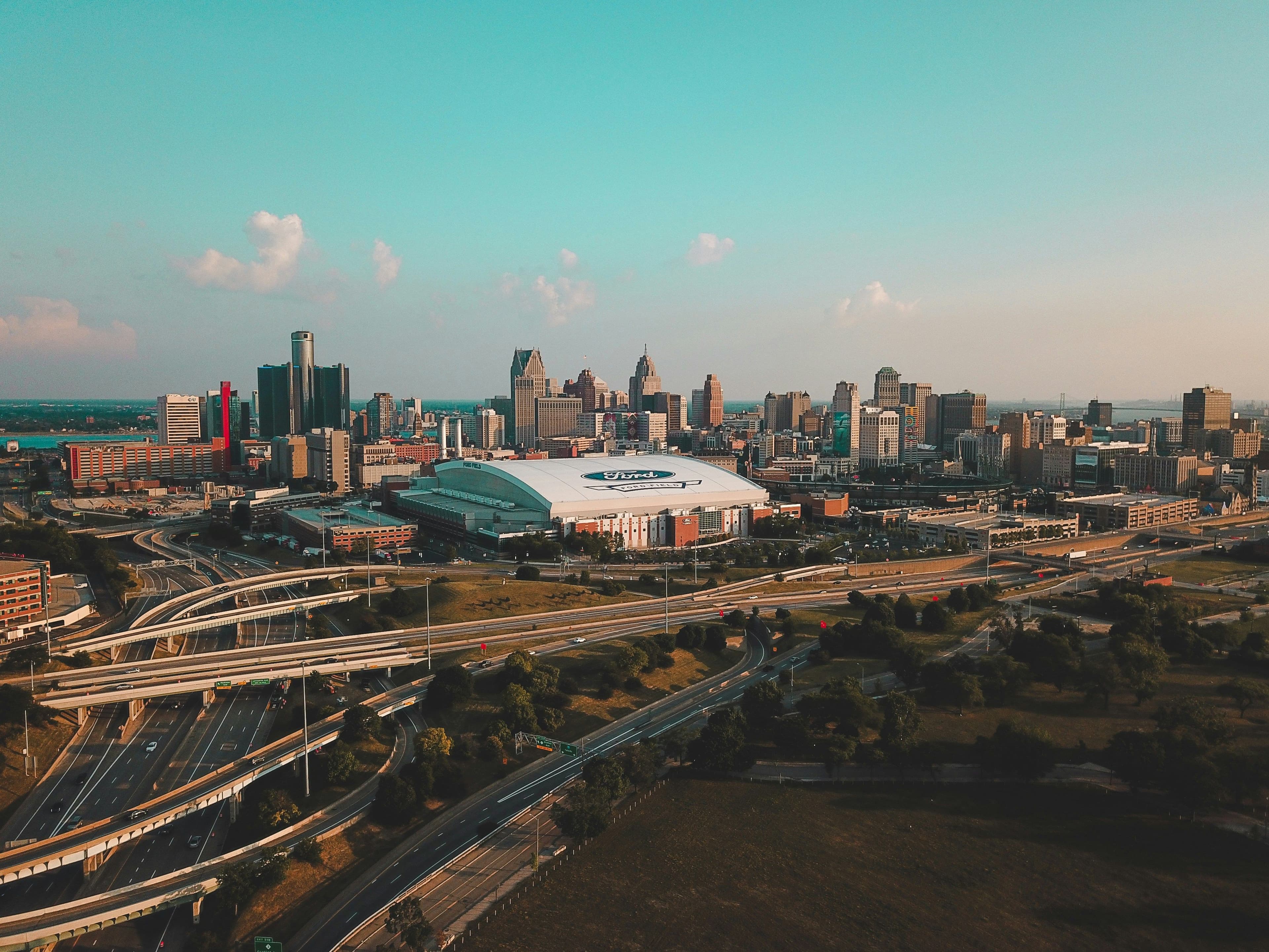 Detroit Car & Van Rental: Markets, Art & Motor City Days